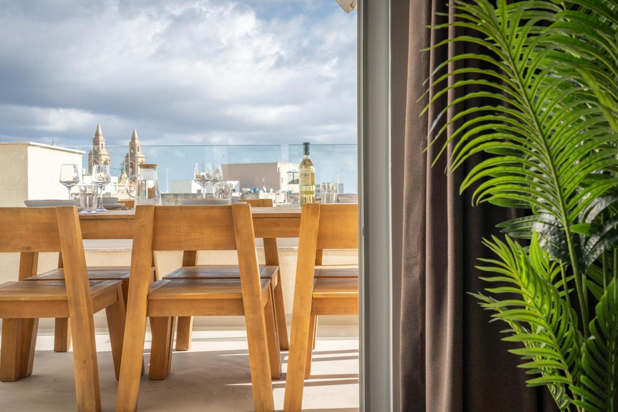 2br Luxury Penthouse And Apartment, Each With A Terrace, Private Pool And Valletta Views * Слима