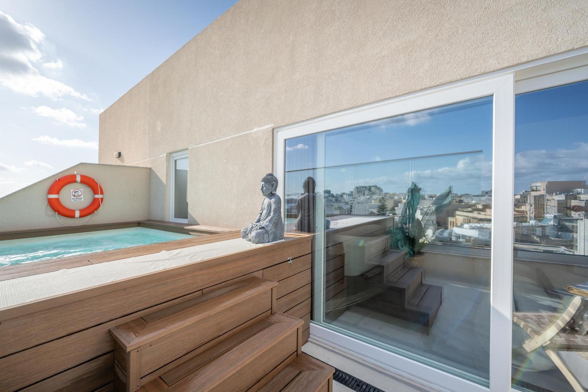 Апартаменты 2br Luxury Penthouse And Apartment, Each With A Terrace, Private Pool And Valletta Views Слима