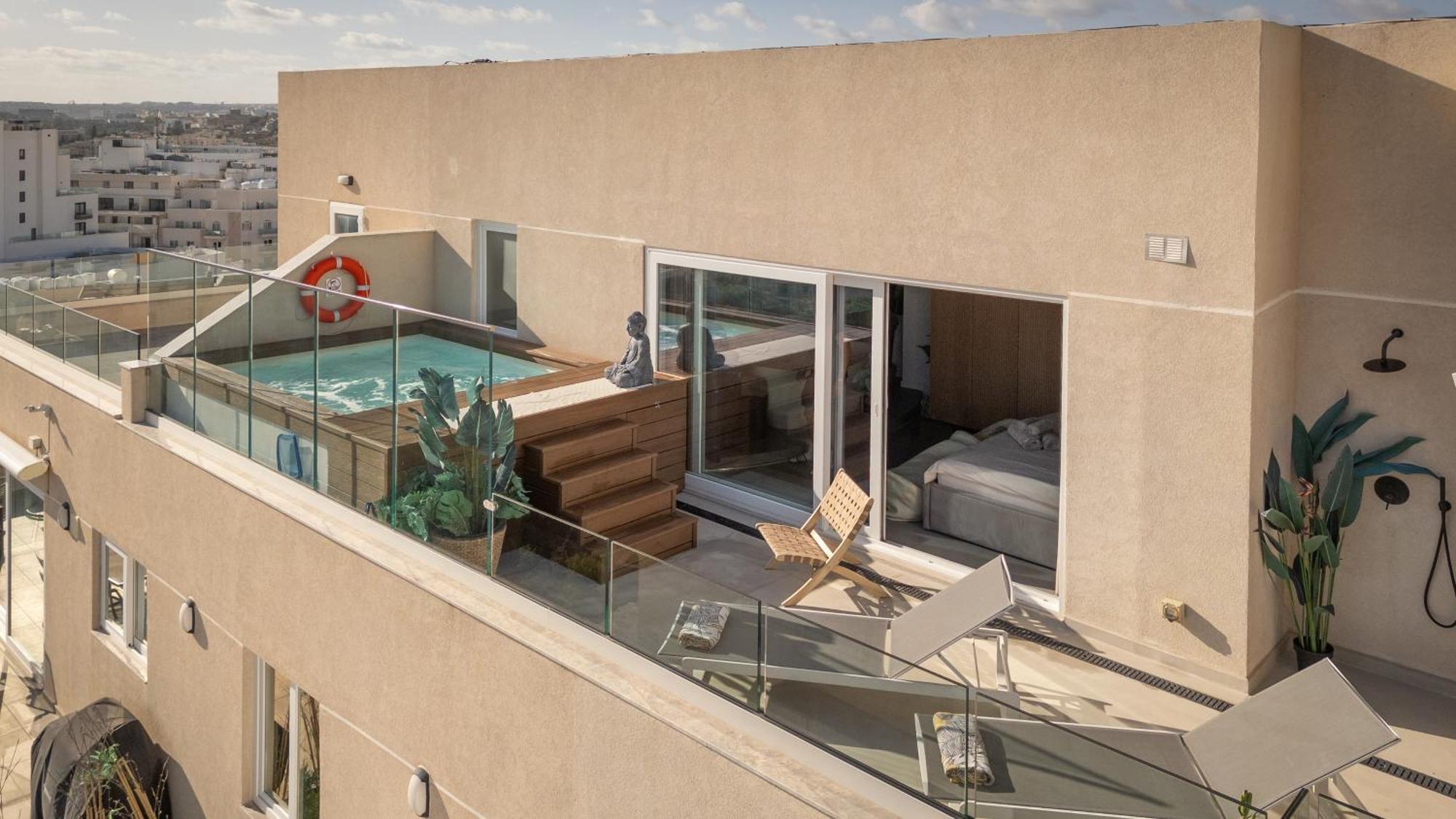 Апартаменты 2br Luxury Penthouse And Apartment, Each With A Terrace, Private Pool And Valletta Views *