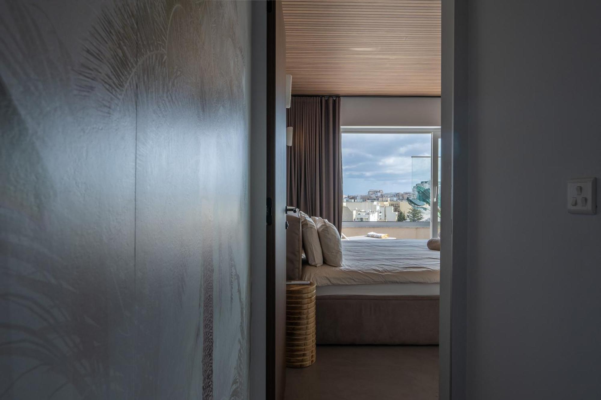 2br Luxury Penthouse And Apartment, Each With A Terrace, Private Pool And Valletta Views Апартаменты