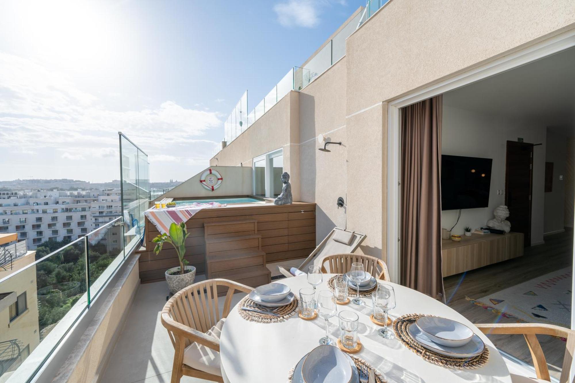 Апартаменты 2br Luxury Penthouse And Apartment, Each With A Terrace, Private Pool And Valletta Views Слима