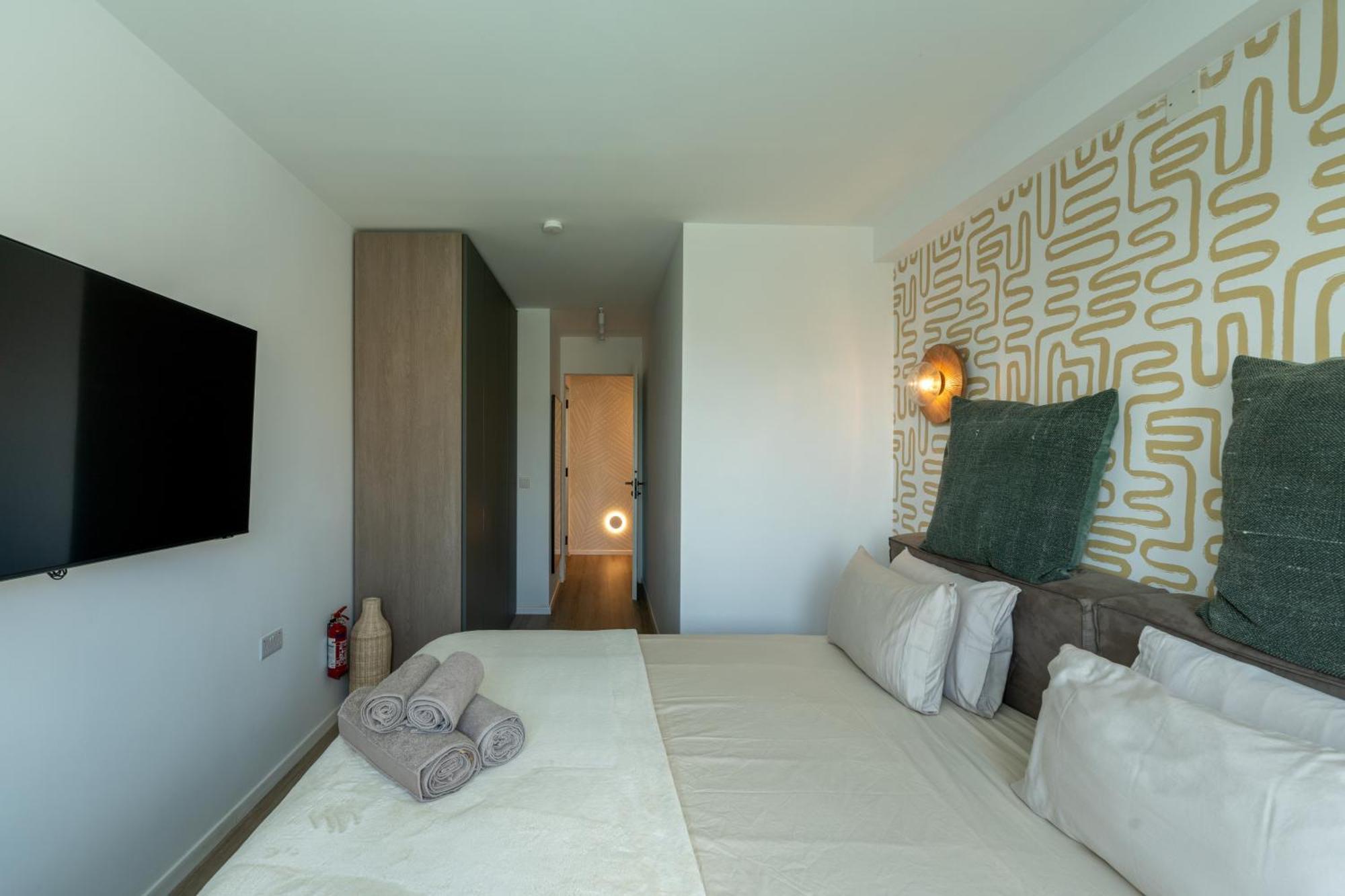 2br Luxury Penthouse And Apartment, Each With A Terrace, Private Pool And Valletta Views Апартаменты