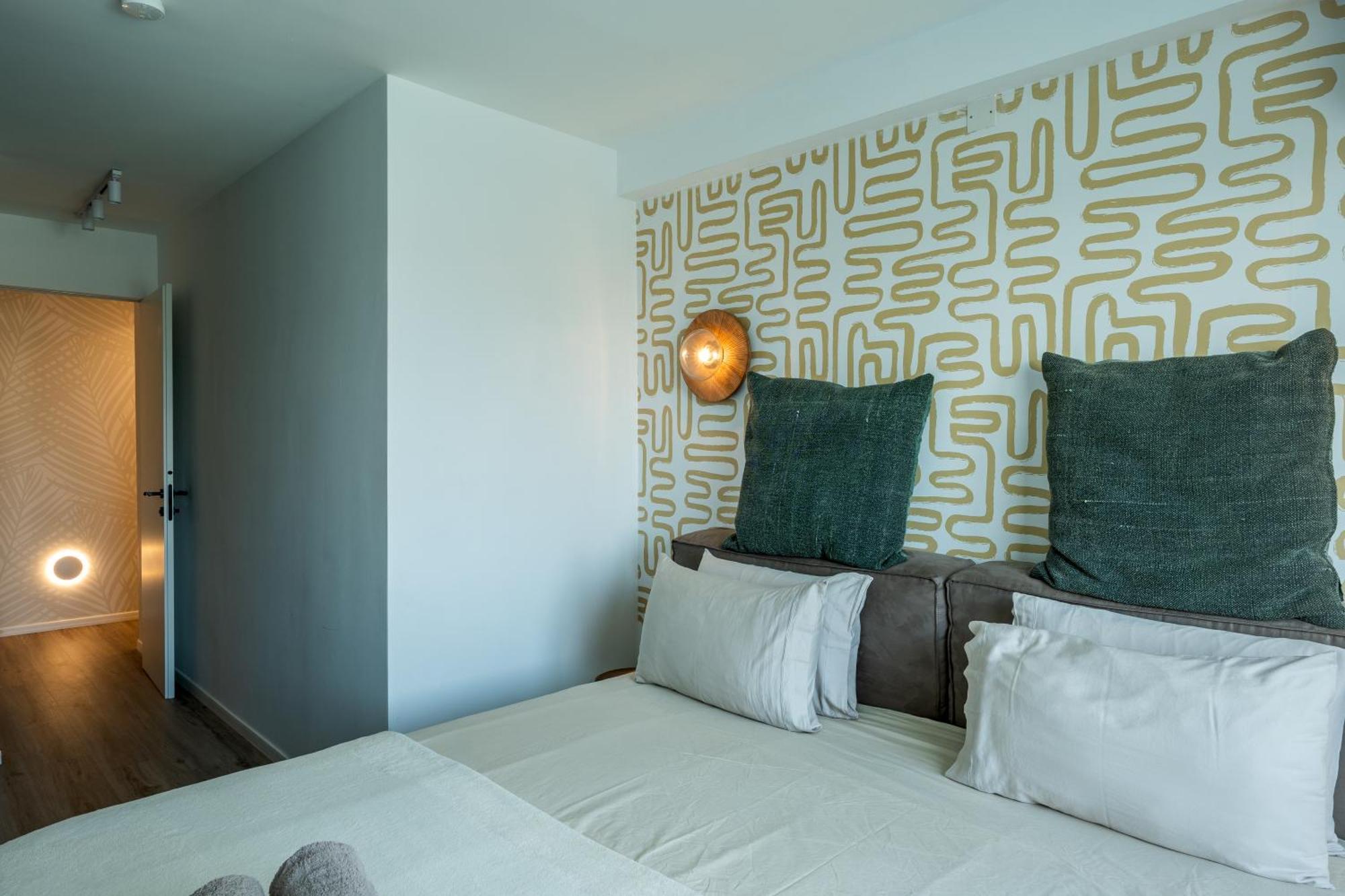 2br Luxury Penthouse And Apartment, Each With A Terrace, Private Pool And Valletta Views * Слима